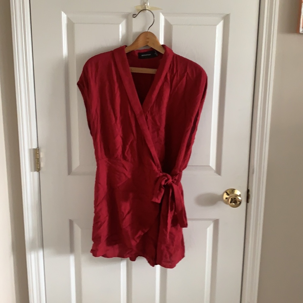 MinkPink Red Tie In The Front Romper Size Medium